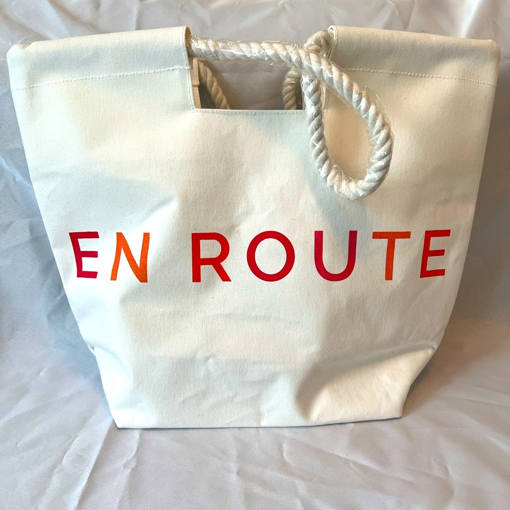NWT En Route Bag!